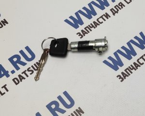 Личинка замка зажигания Калина, Приора, Шевроле Нива ДИМИТРОВГРАД Личинка замка зажигания без иммобилайзера Лада Калина (ВАЗ 1117, 1118, 1119), Нива Шевроле (2123), Лада Приора 2170, 2171, 2172 Lada Priora.